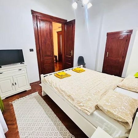 Апартаменты Hidden Gem In The Old Town Тимишоара Экстерьер фото