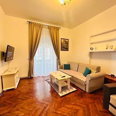 Апартаменты Hidden Gem In The Old Town Тимишоара Экстерьер фото
