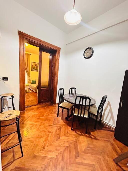 Апартаменты Hidden Gem In The Old Town Тимишоара Экстерьер фото